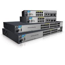 Switch_und_Hub_d_4fa8d0fb1c7f7.jpg
